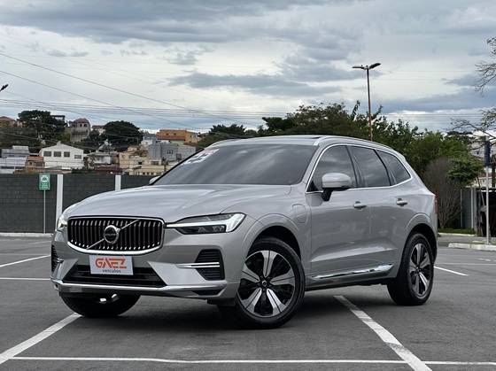 VOLVO XC60 2.0 T8 RECHARGE PLUS AWD GEARTRONIC